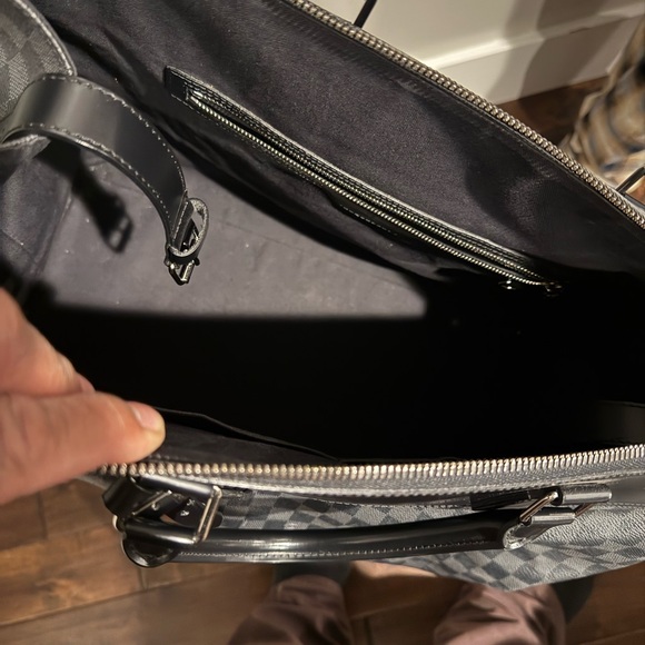 Louis Vuitton Greenwich Boston overnight/ weekend Duffel Bag - Picture 8 of 15